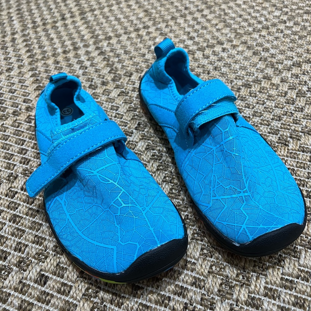 Girls/Boys Water Shoe, Size 33 (1.5 US)